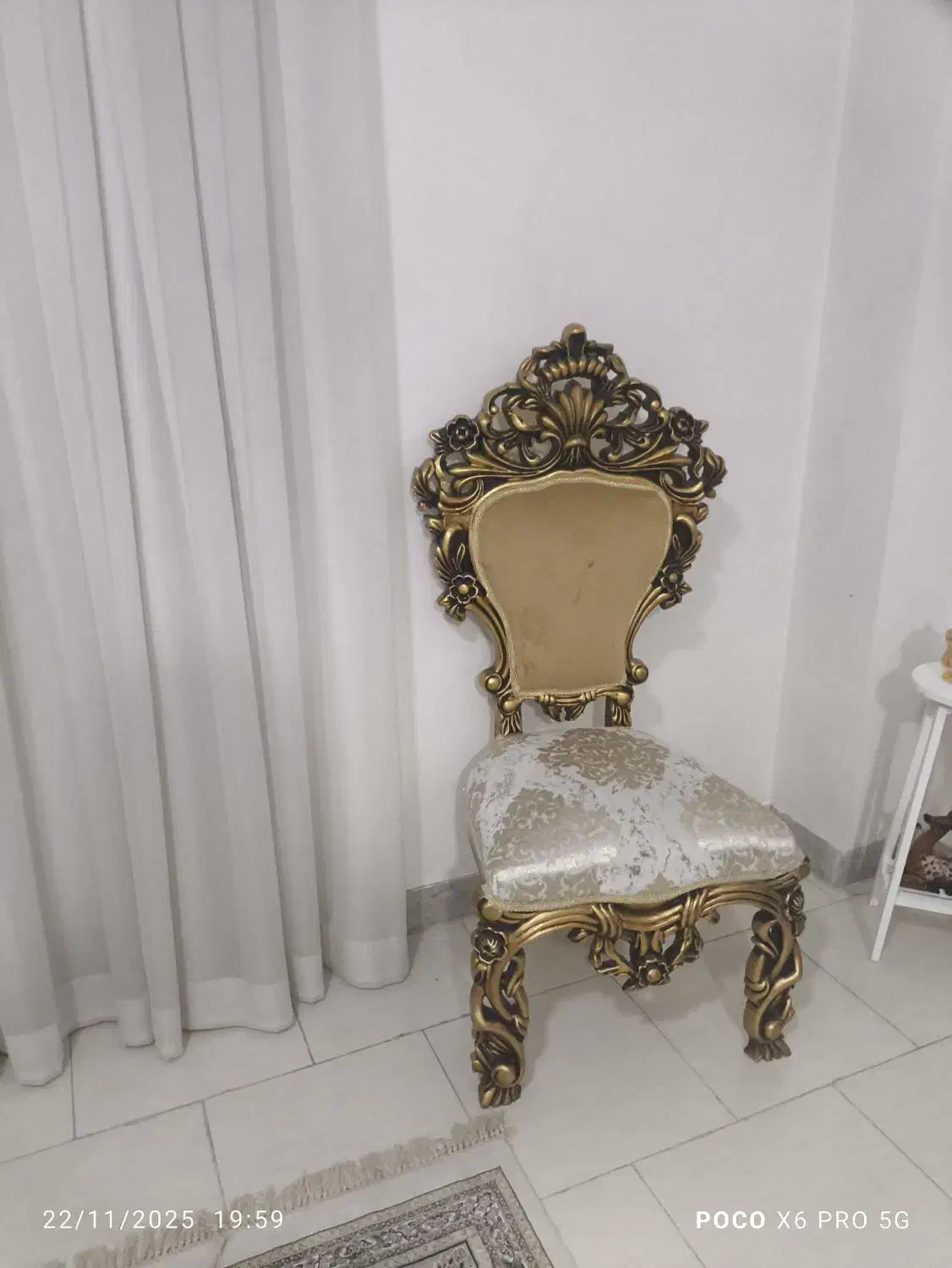 فروش مبل سلطنتی سالم و تمیز|مبلمان خانگی و میز عسلی|بندرعباس, |دیوار