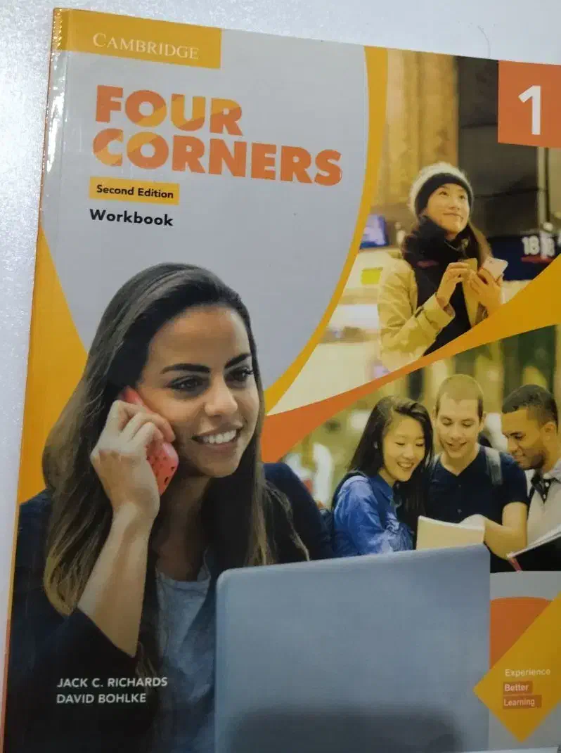 کتاب زبان four corners1 نسخه دوم|کتاب و مجله آموزشی|زرین دشت (فارس), |دیوار
