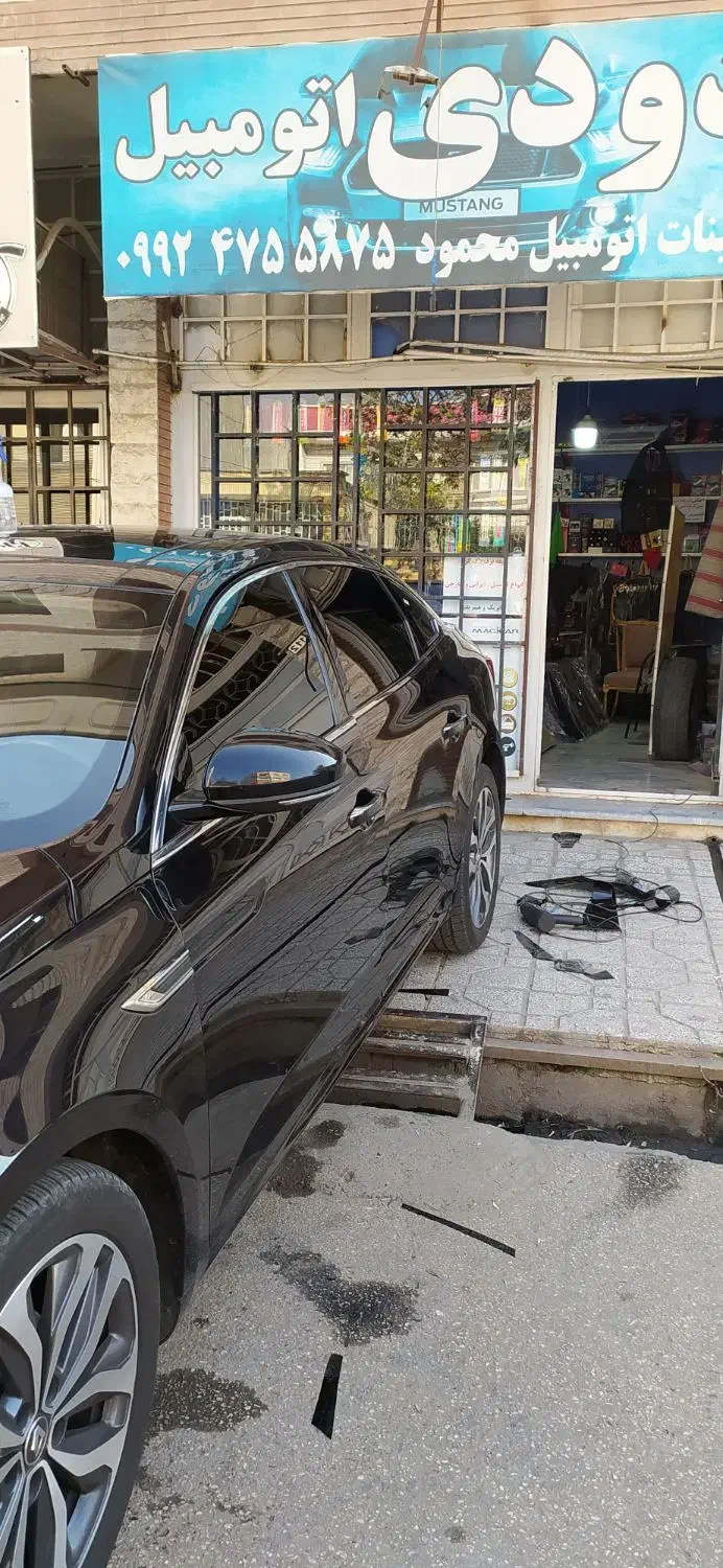 شیشه دودی و تزینات اتومبیل  محمود|خدمات موتور و ماشین|گنبد کاووس, |دیوار