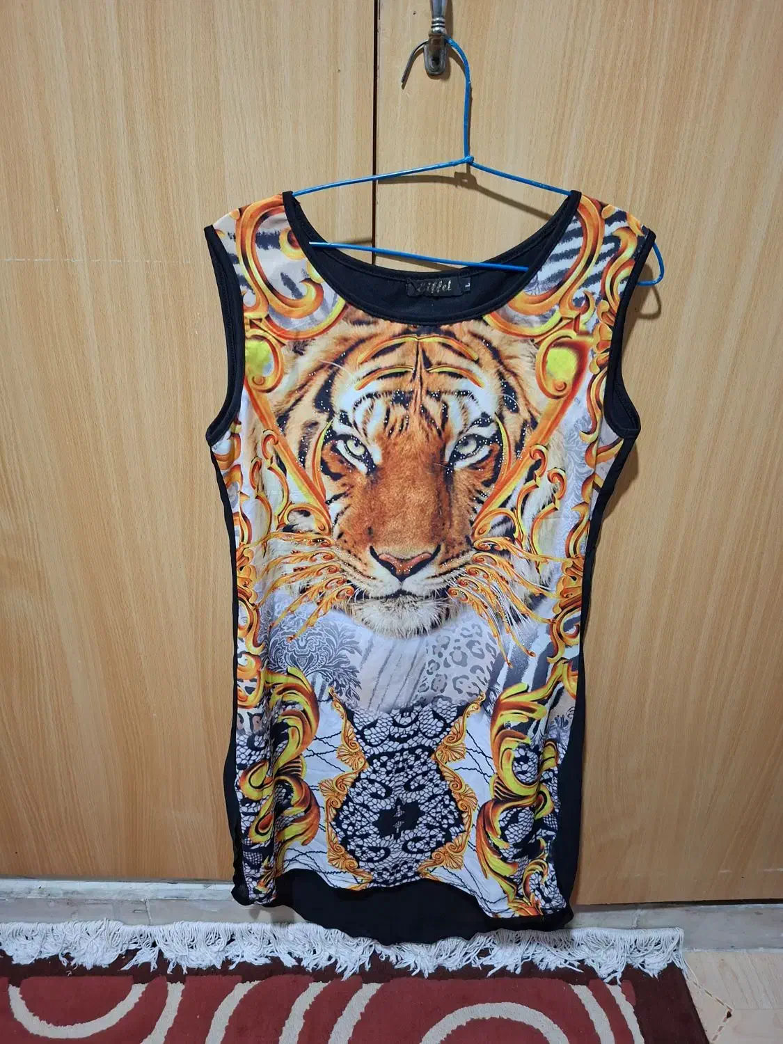 همه لباسهابیشترش نونواز۱۰۰تا۴۰۰|لباس|سبزوار, قائم|دیوار