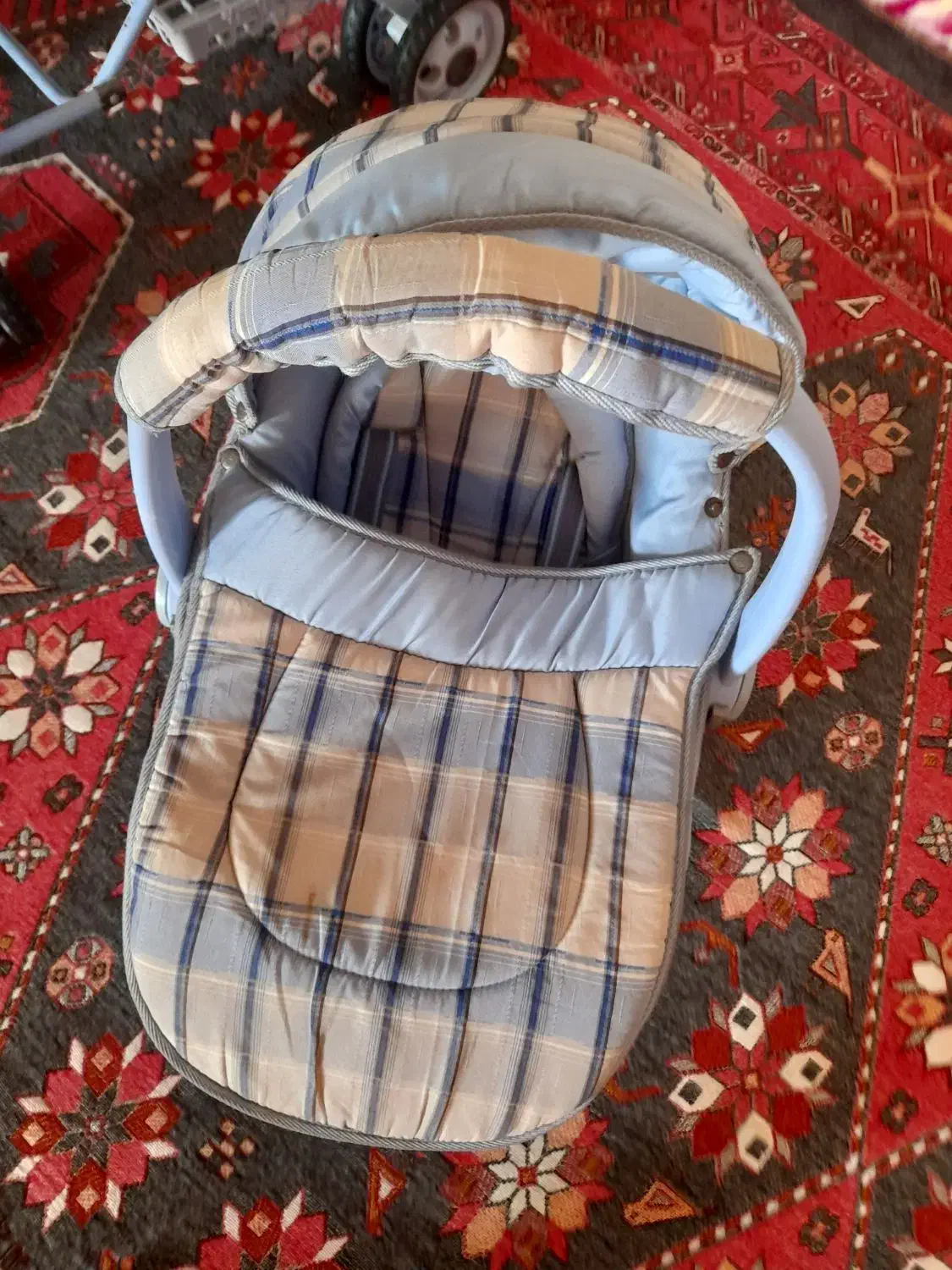 کالسکه کودک|کالسکه و لوازم جانبی|اهر, |دیوار