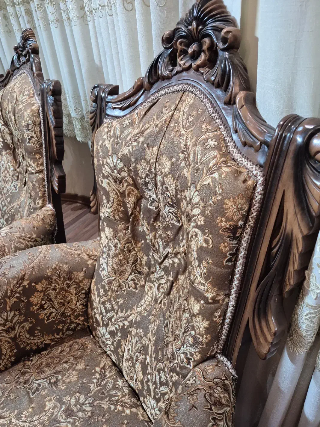 فروش مبل سلطنتی لوکس ۸ نفره در حد نو|مبلمان خانگی و میز عسلی|ابهر, |دیوار