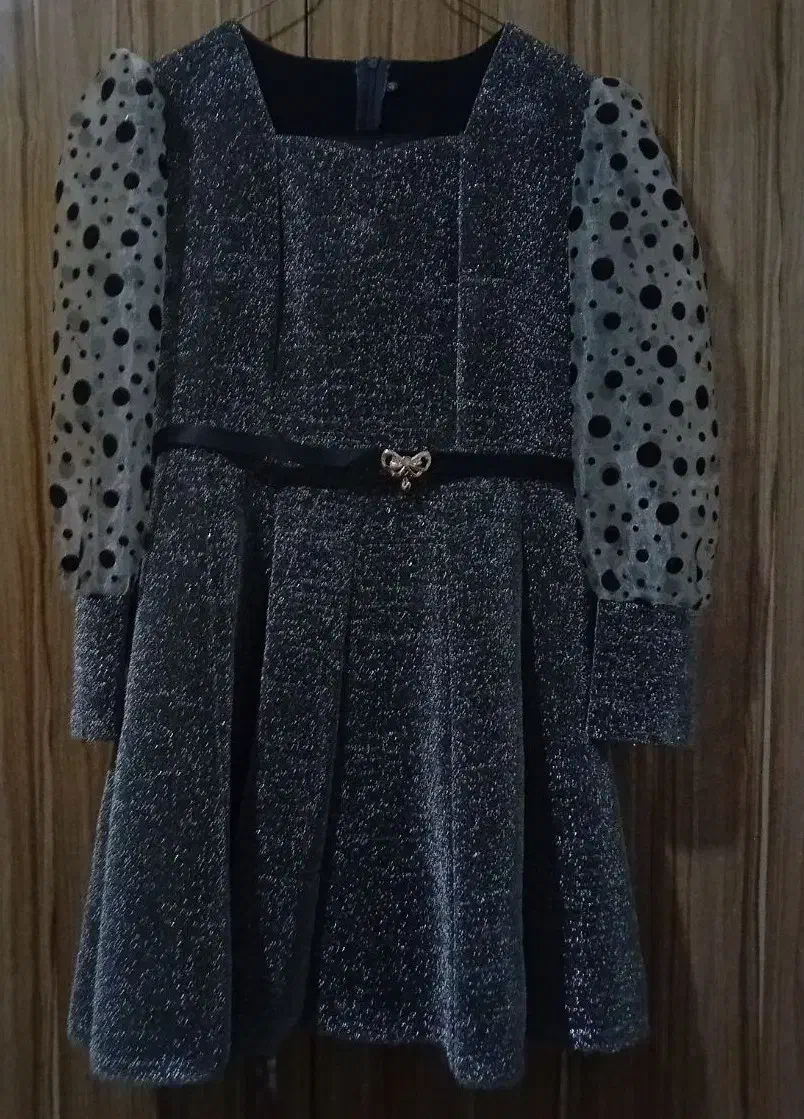 لباس مجلسی(عروسکی)|لباس|مشهد, مصلی (کارمندان اول)|دیوار