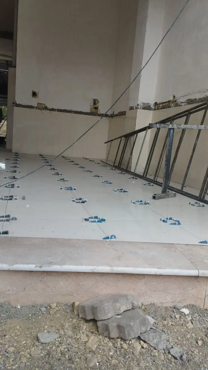 کاشیکاری،سنگ کاری، سیمانکاری،کفسازی|خدمات پیشه و مهارت|ابهر, |دیوار