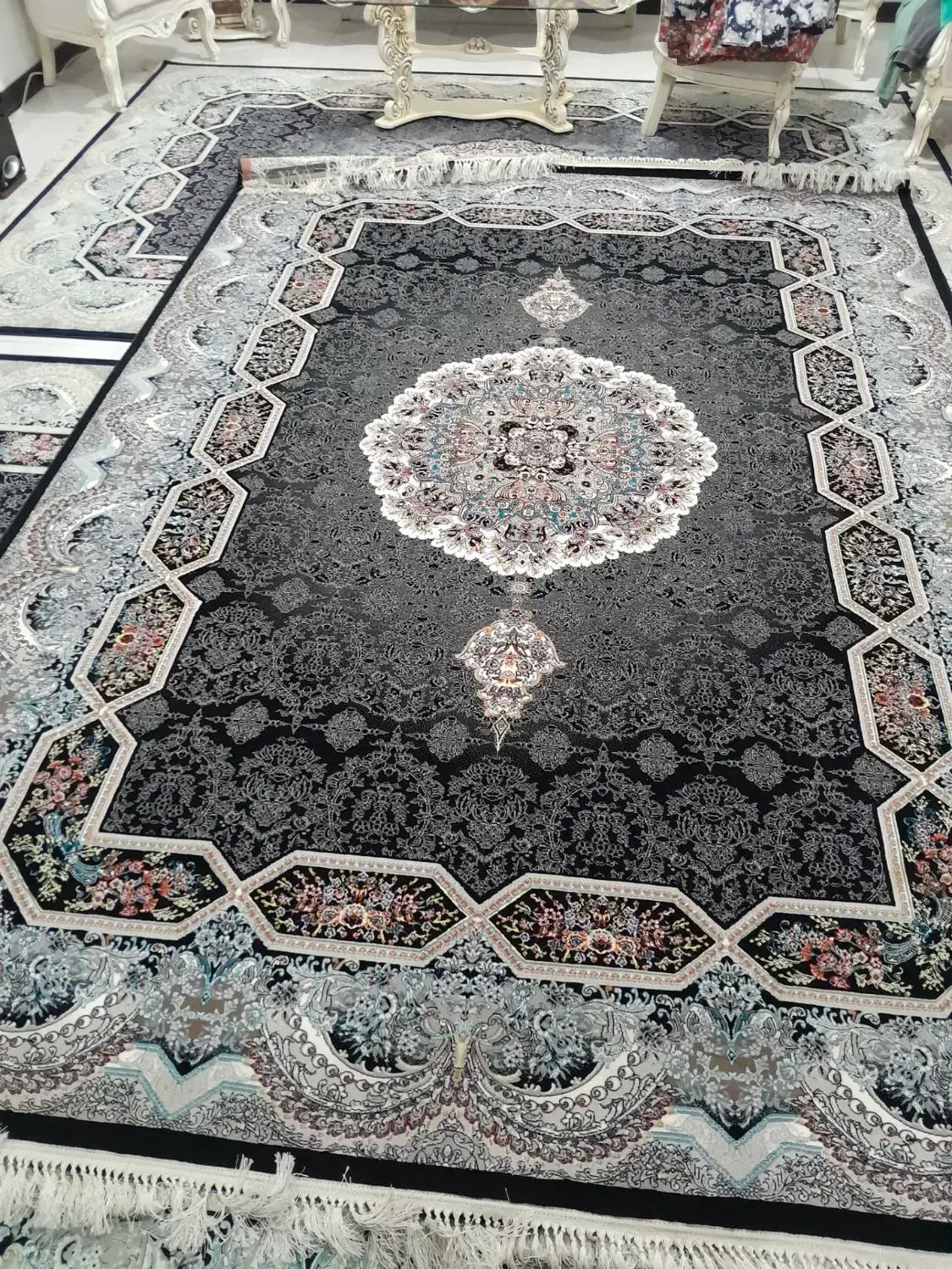 فرش|فرش|رباط‌کریم, نصیرشهر|دیوار