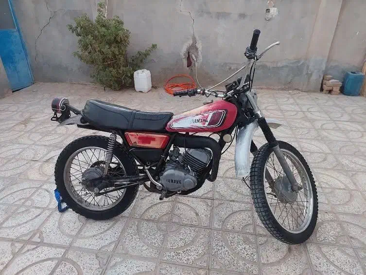 موتور یاماهاتریل ۱۲۵|موتورسیکلت|اسفراین, |دیوار