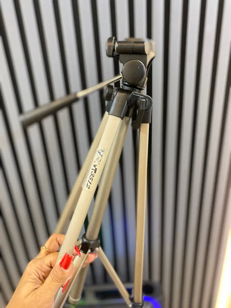 سه پایه دوربین|دوربین عکاسی و فیلمبرداری|مشهد, اقبال|دیوار