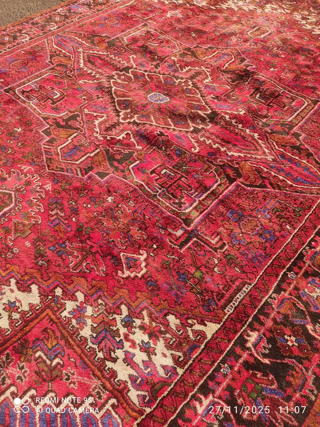 یک تخته ۱۲ متری ،|فرش|مراغه, |دیوار