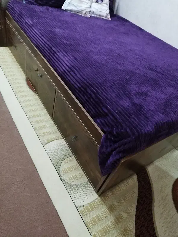 سرویس خواب|تخت و سرویس خواب|بروجرد, |دیوار