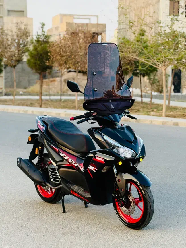 آیروکس 1401 هواخنک|موتورسیکلت|قم, زاویه|دیوار