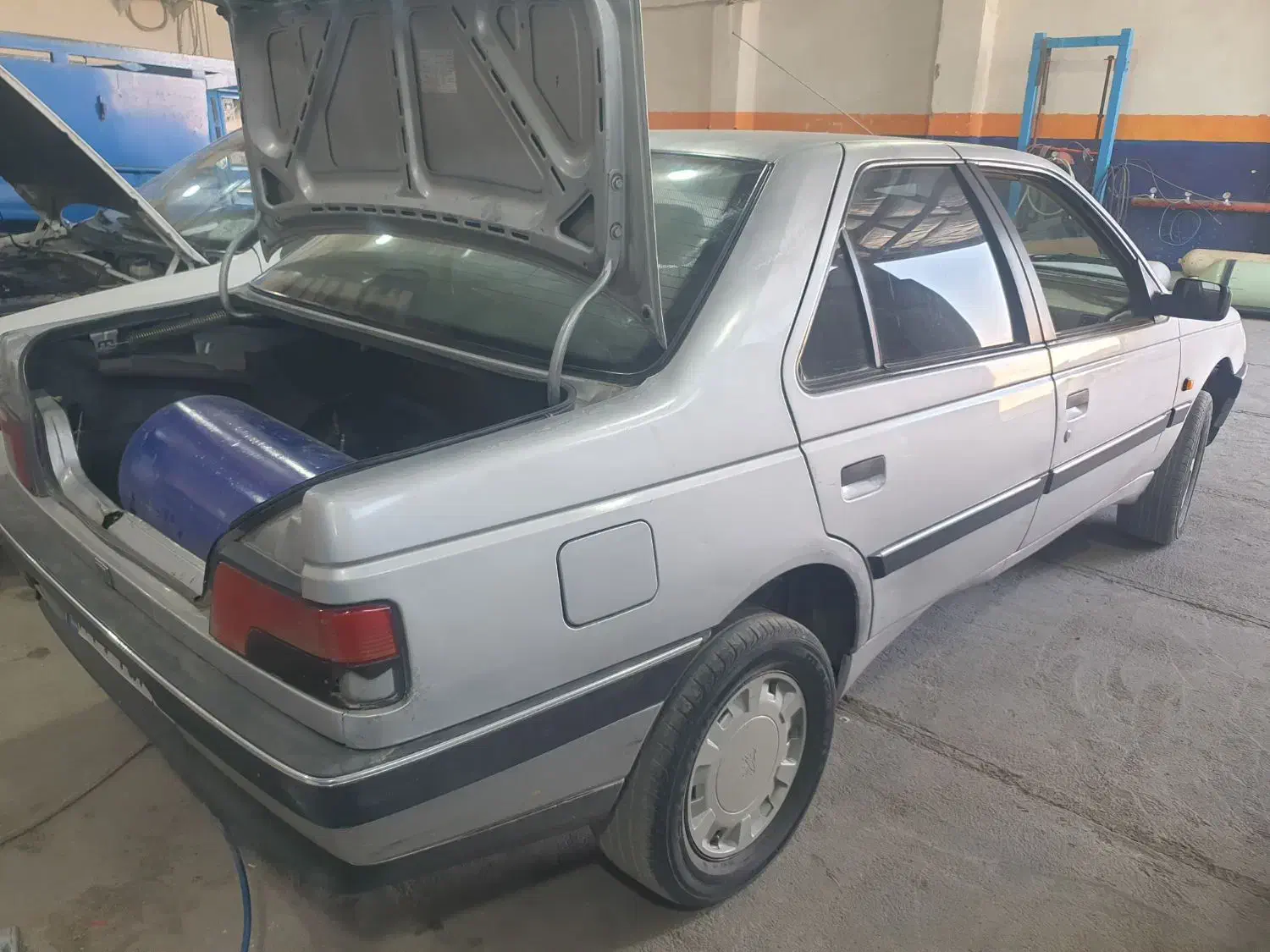 پژو405 مدل 91 بیرنگ شاسی پلمپ|خودرو سواری و وانت|سمنان, |دیوار