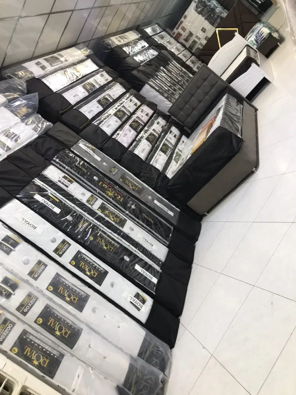 تشک یک نفره و دونفره رویال 1800|تشک تختخواب|سبزوار, طبرسی (جعفرآباد)|دیوار