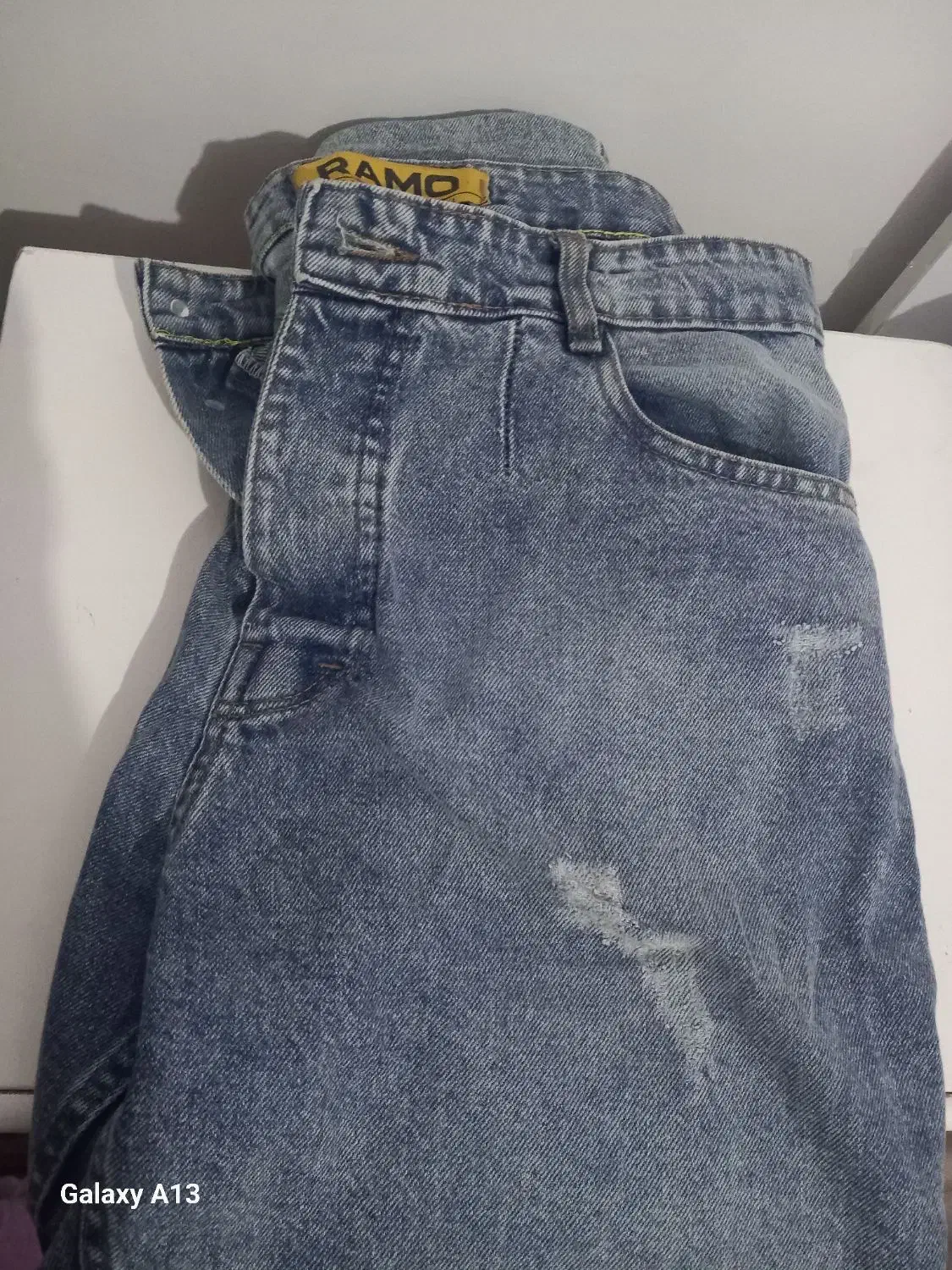 شلوار لی|لباس|بردسکن, |دیوار