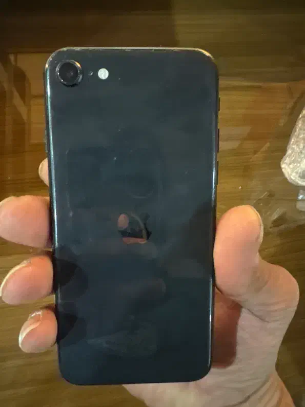 آیفون se 2020 lla 128gig|موبایل|اصفهان, بیدآباد|دیوار