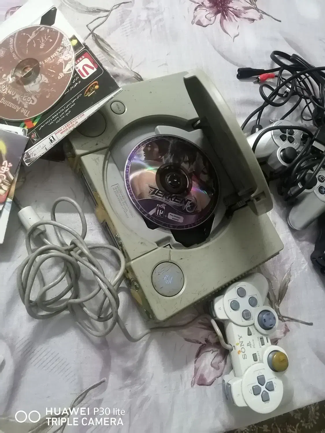 دستگاه سونی یک|کنسول، بازی ویدئویی و آنلاین|فردیس, فرامرزیه|دیوار