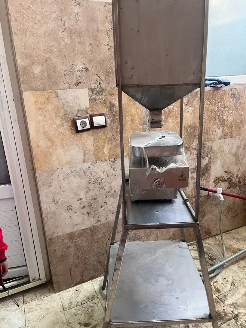 دستگاه روغنگیر و استند|فروشگاه و مغازه|کرج, کارخانه قند|دیوار