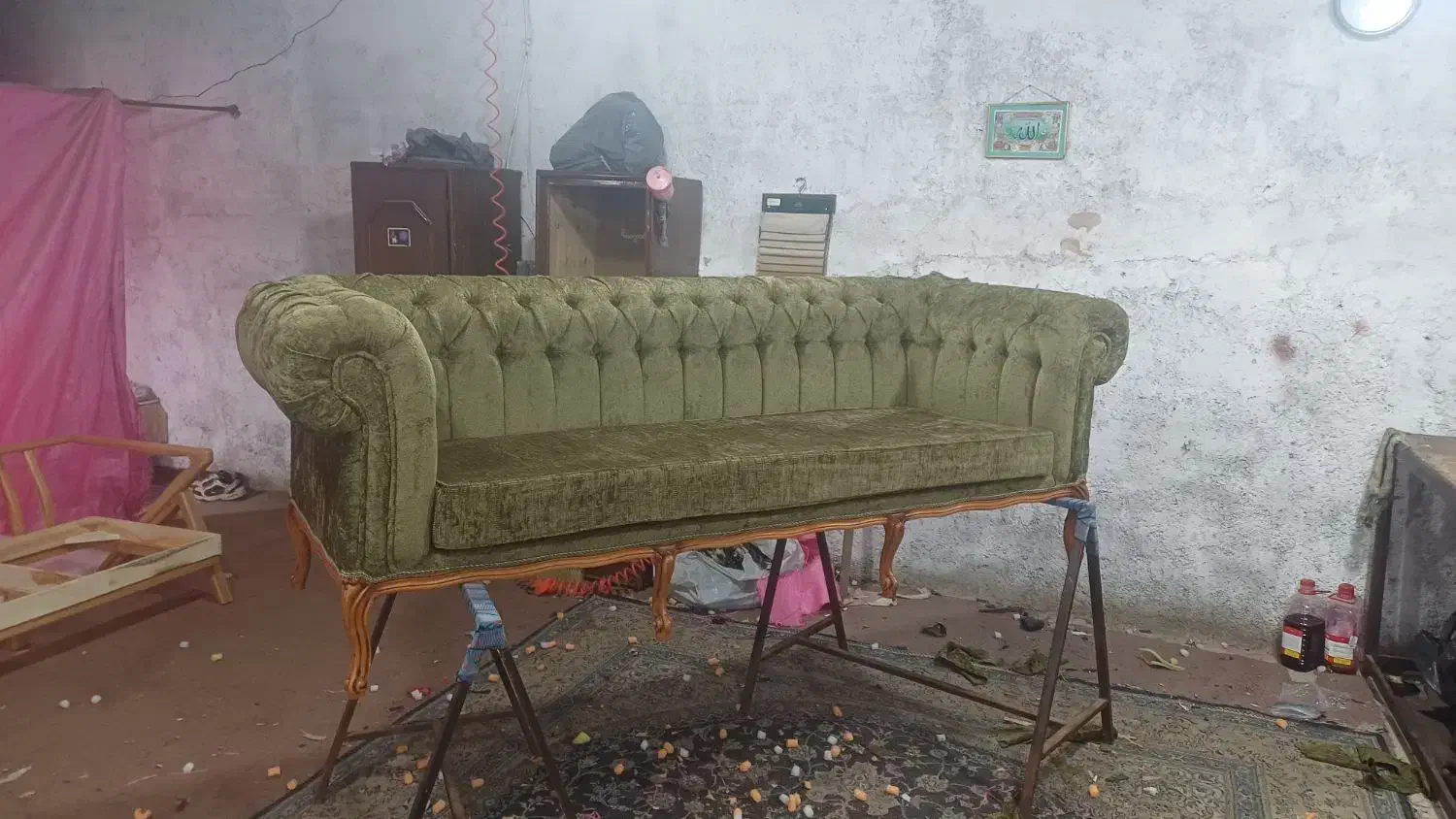 کاناپه چستر ۳نفره ۳۵تومن چوب راش|مبلمان خانگی و میز عسلی|چهاردانگه (تهران), |دیوار