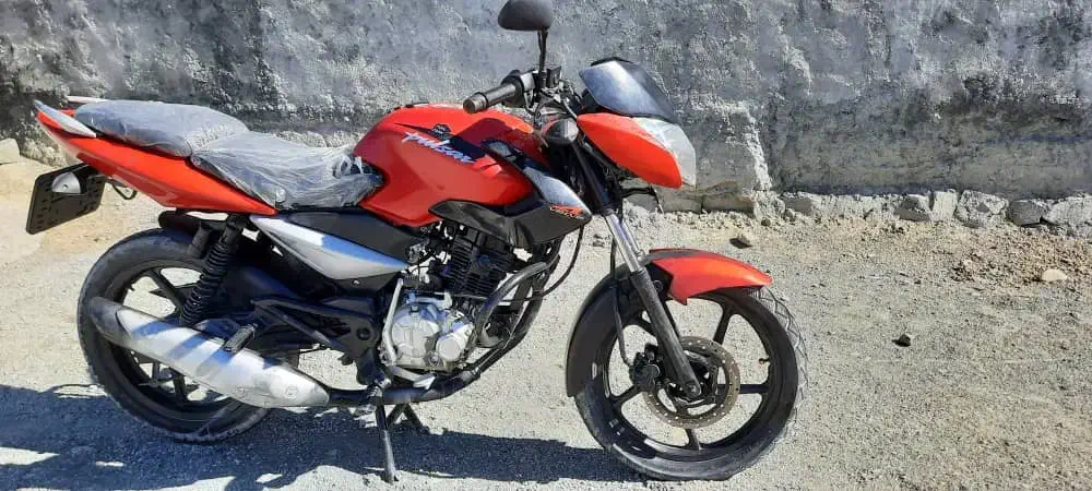 موتور باجاج پالس۱۳۵|موتورسیکلت|بندرعباس, |دیوار