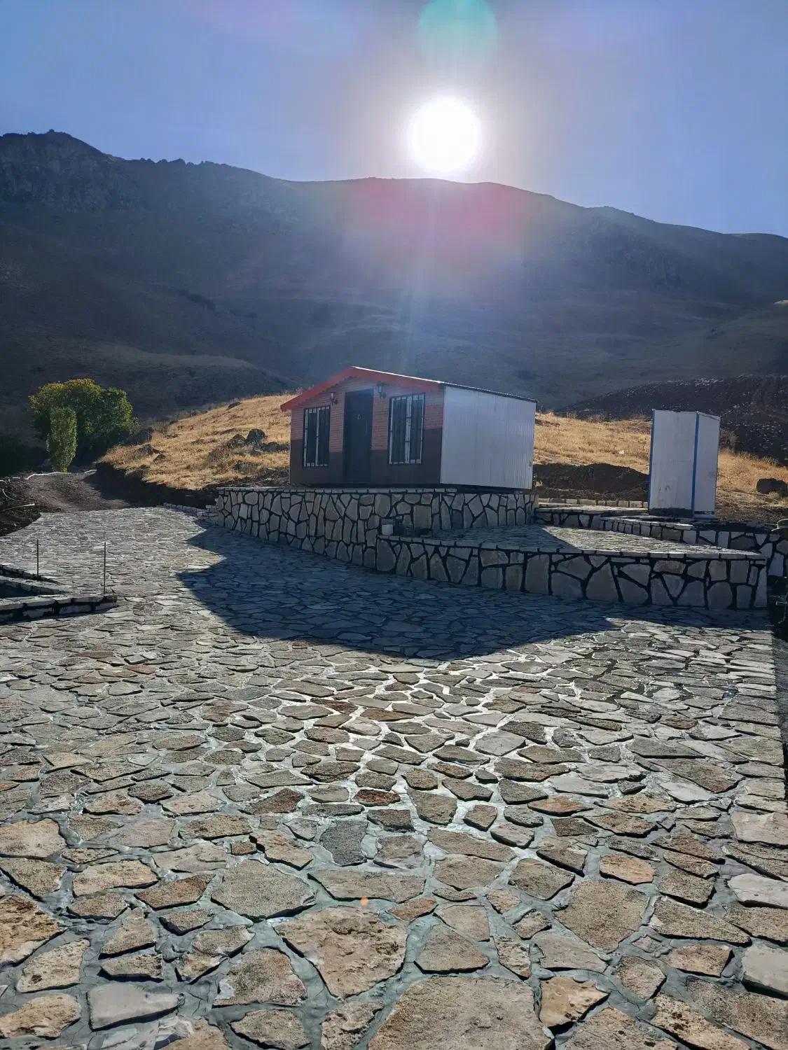 سنگ لاشه سفید و کرم|مصالح و تجهیزات ساختمان|کرمانشاه, |دیوار