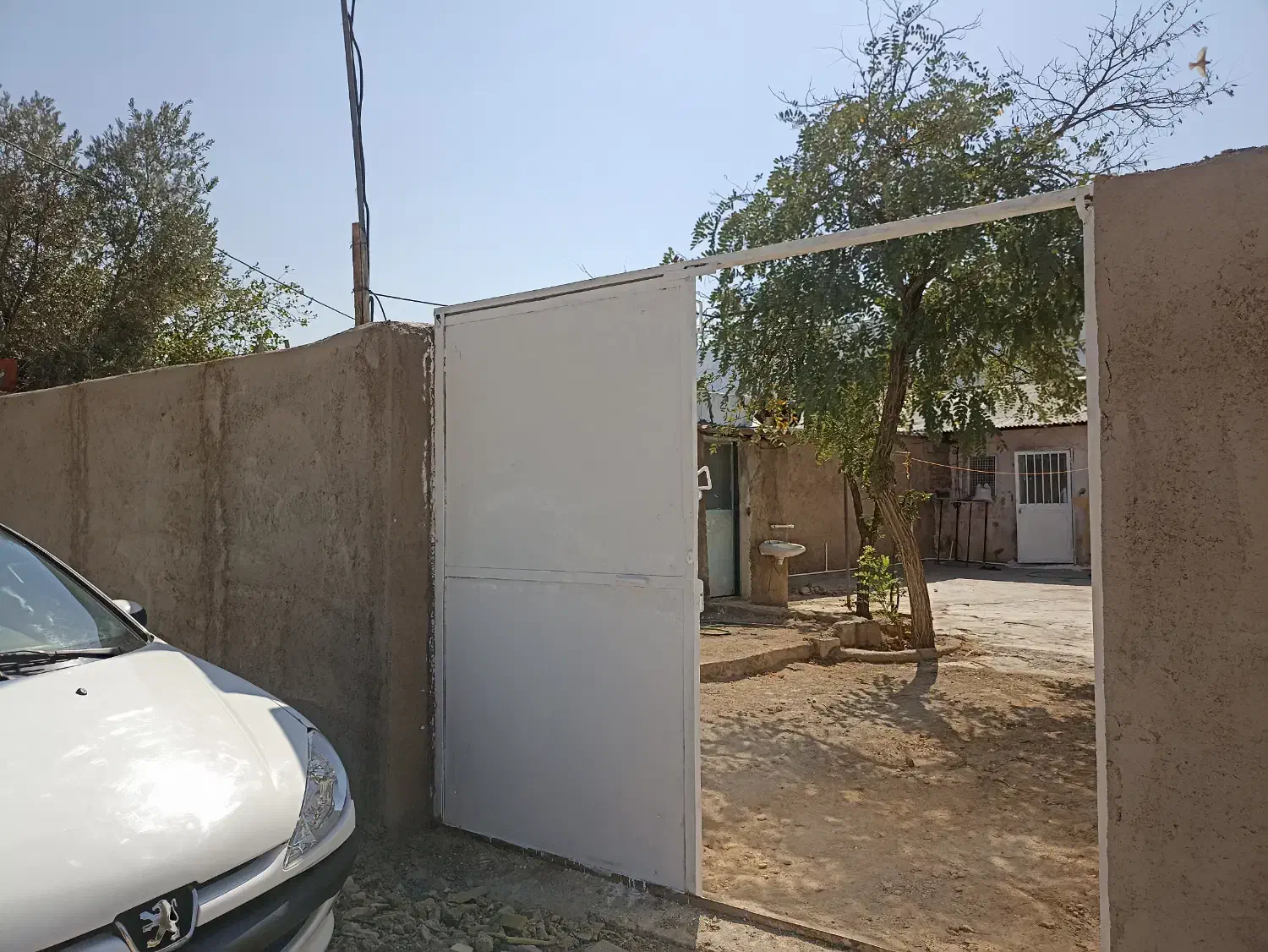 خانه و انبار|اجارهٔ خانه و ویلا|شیراز, صنایع الکترونیک|دیوار