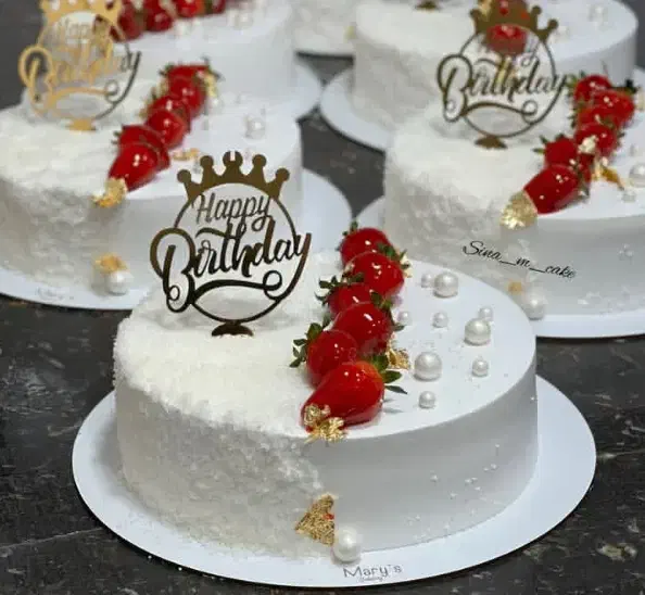 استادکار قناد شیرینی پزی|استخدام خدمات فروشگاه و رستوران|اراک, |دیوار