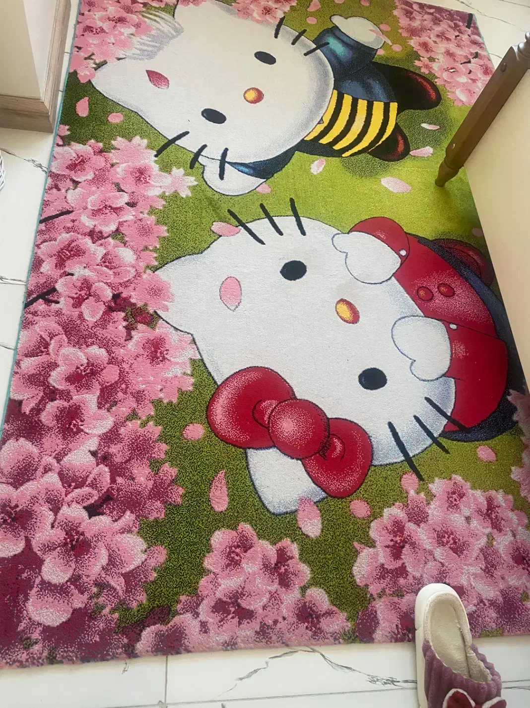 فرش کارتونی کیتی|فرش|تبریز, |دیوار