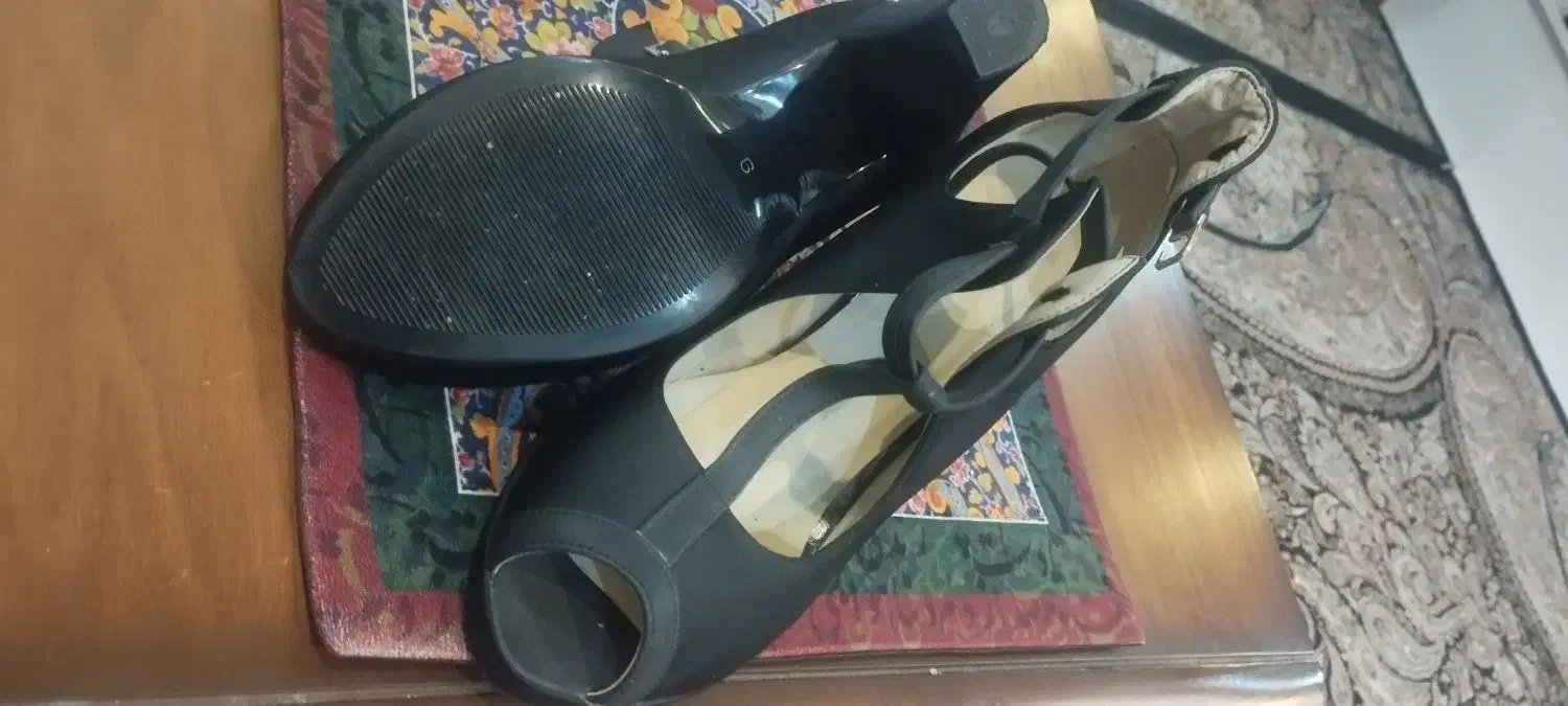 کفش مجلسی|کیف، کفش، کمربند|بیرجند, |دیوار