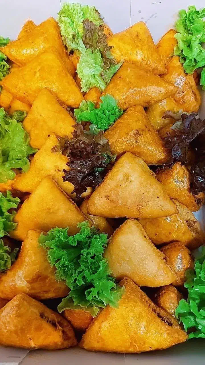 خانه پیراشکی|خوردنی و آشامیدنی|مشهد, اقبال|دیوار