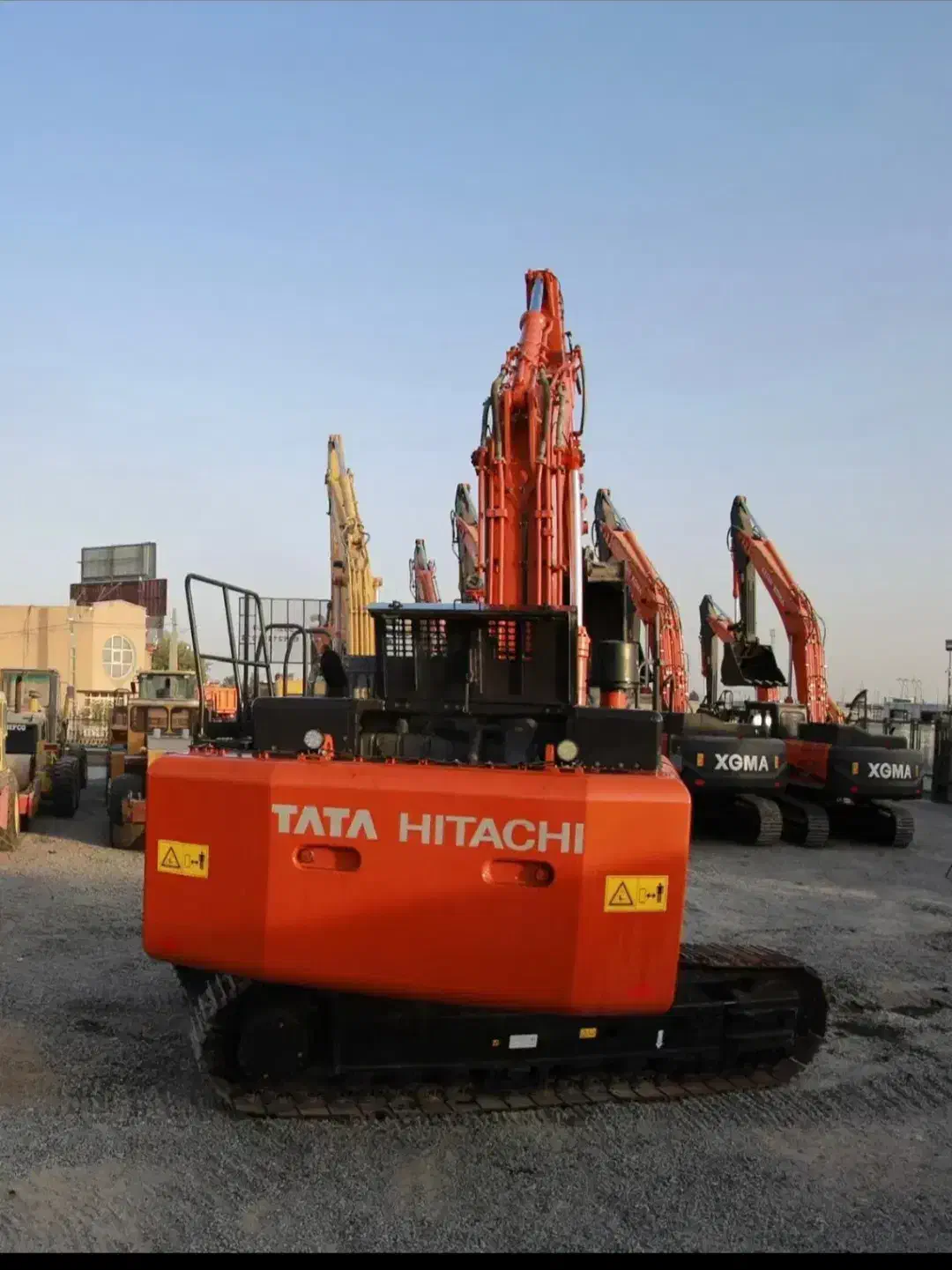 بیل ۴۷۰و۴۹۰ هیتاچی صفر|خودرو سنگین|اصفهان, باغ زرشک|دیوار