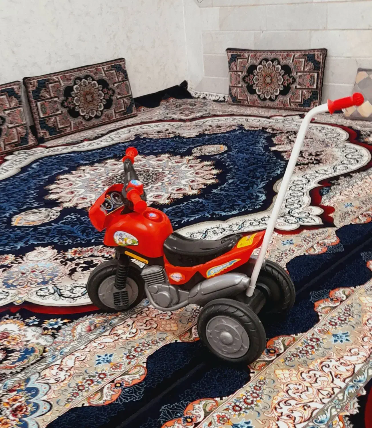 سه چرخه و موتور کودک|اسباب و اثاث بچه|بردسکن, |دیوار