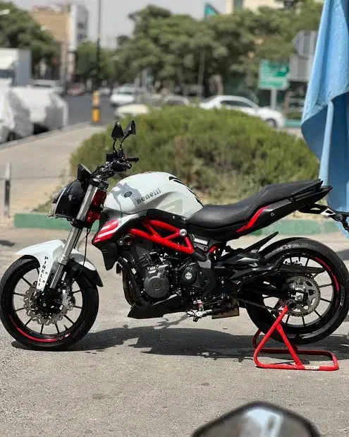 بنلی ۳۰۰ جفت سیلندر|موتورسیکلت|گنبد کاووس, |دیوار