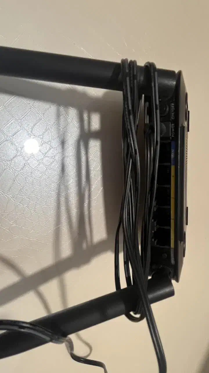 روتر  زاکسل|مودم و تجهیزات شبکه|قم, زنبیل آباد|دیوار