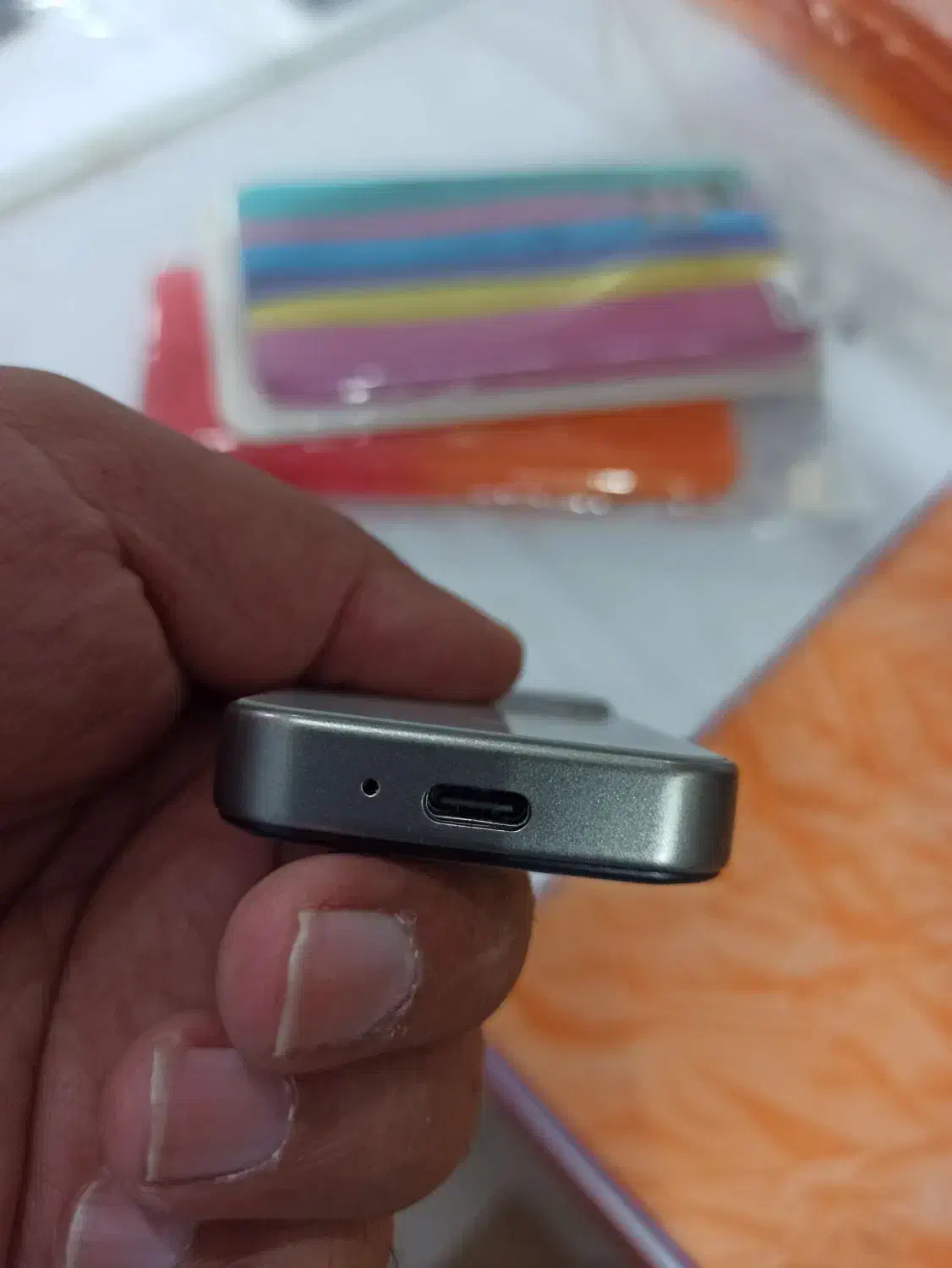 مینی اپل 17پرومکس|موبایل|سراوان, |دیوار