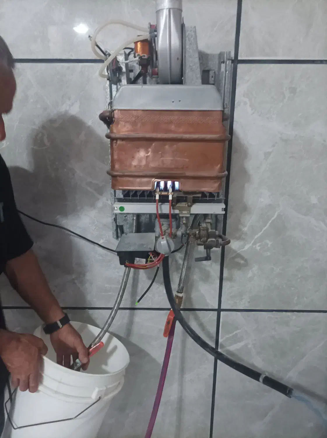 ابگرمکن|آبگرمکن، پکیج، شوفاژ|قزوین, |دیوار