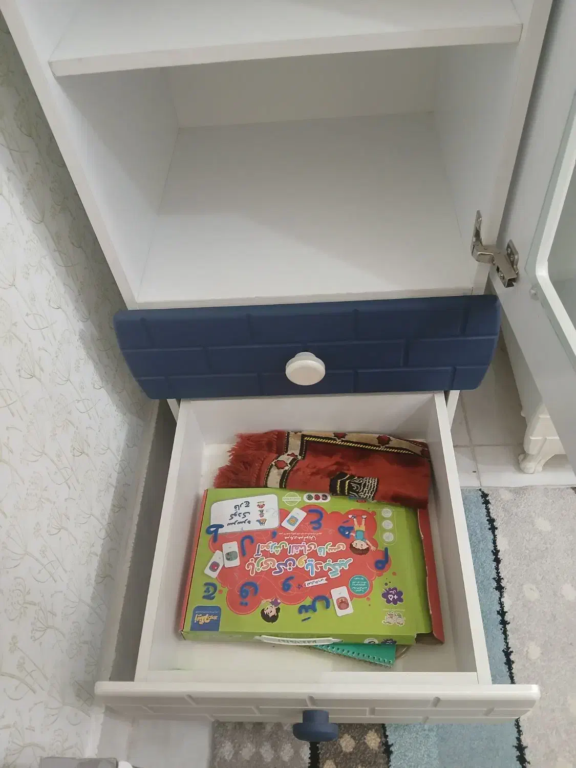 کمد و تخت کودک|تخت و سرویس خواب|قم, پردیسان|دیوار