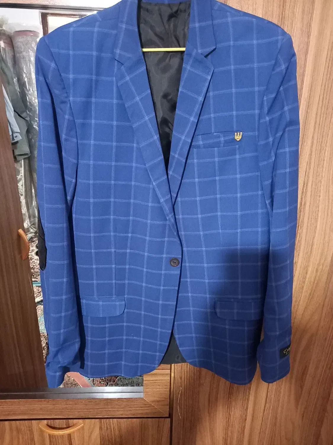 کت تک|لباس|دیلمان, |دیوار