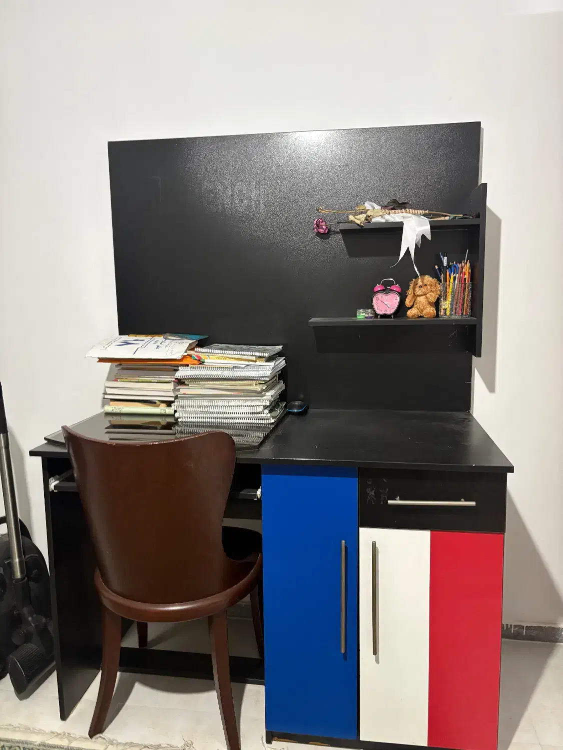 میز کامپیوتر و کمد جالباسی|میز تحریر و کامپیوتر|ساری, |دیوار