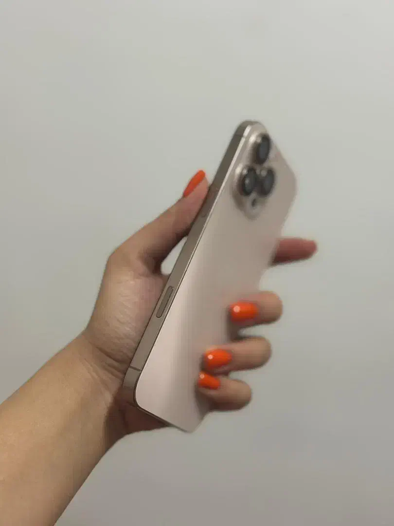 ایفون ۱۶ پرو مکس|موبایل|شیراز, تاچارا|دیوار