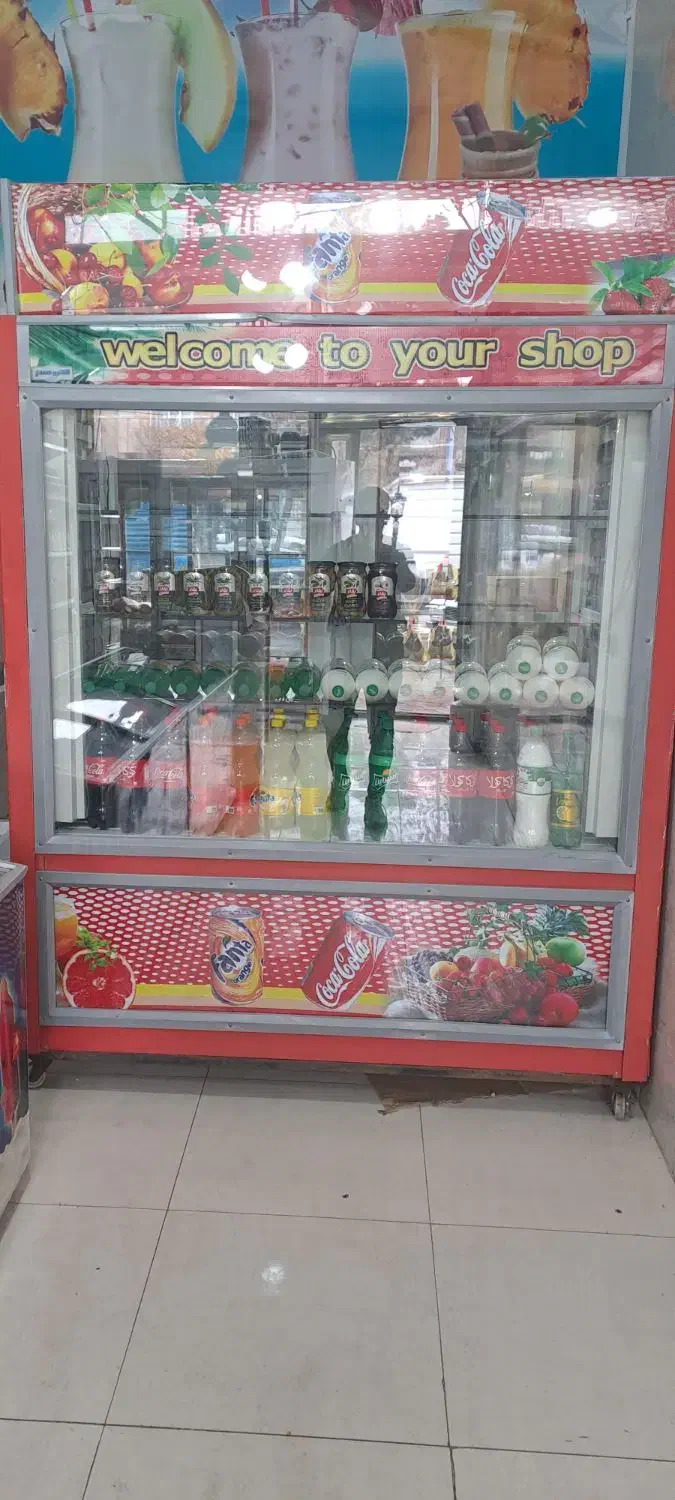 تجهیزات پروتئین ترازوی ۱۶۰۰۰،میزکار،دوعدد یخچال و.|فروشگاه و مغازه|تبریز, |دیوار