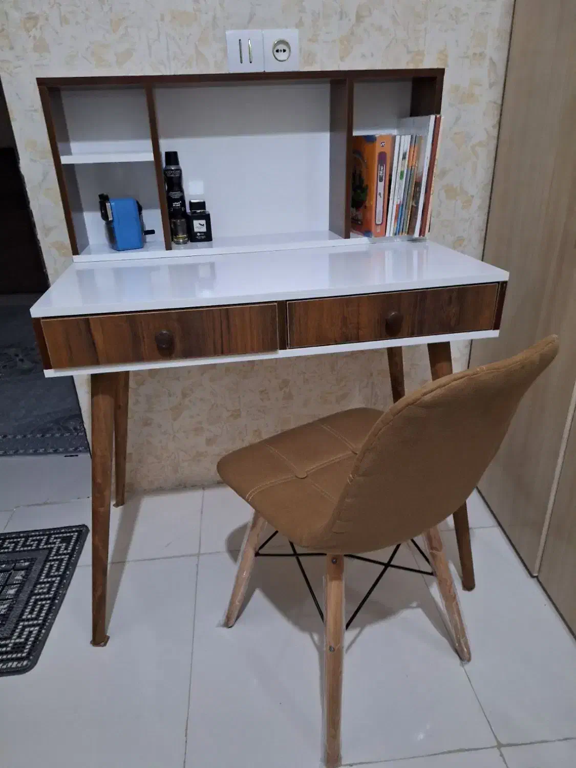 میزتحریر|میز تحریر و کامپیوتر|بجنورد, |دیوار