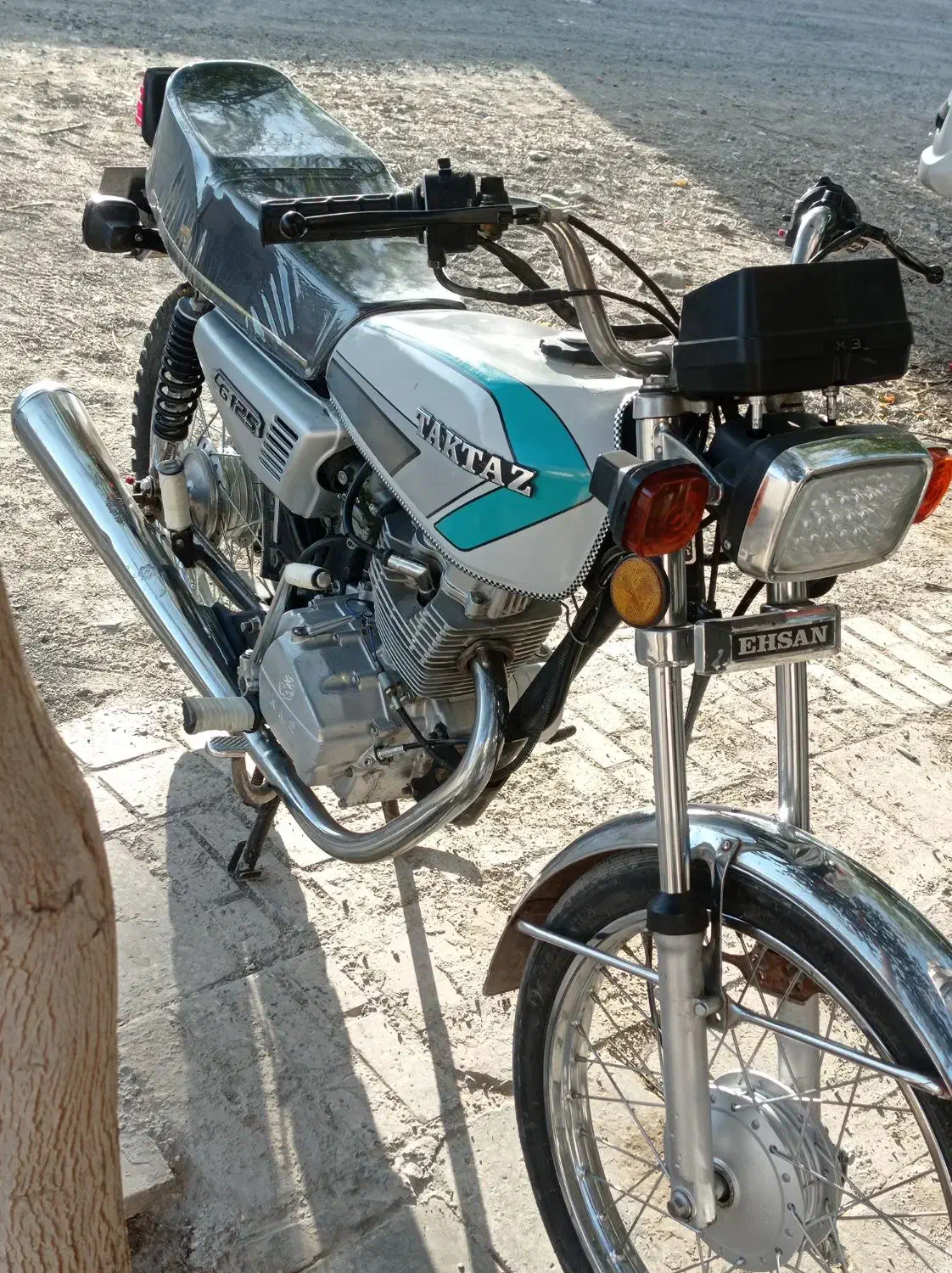 هندا ۱۵۰ مدل ۹۵. در حد. مدارک. تکمیل|موتورسیکلت|تربتحیدریه, آبشار|دیوار