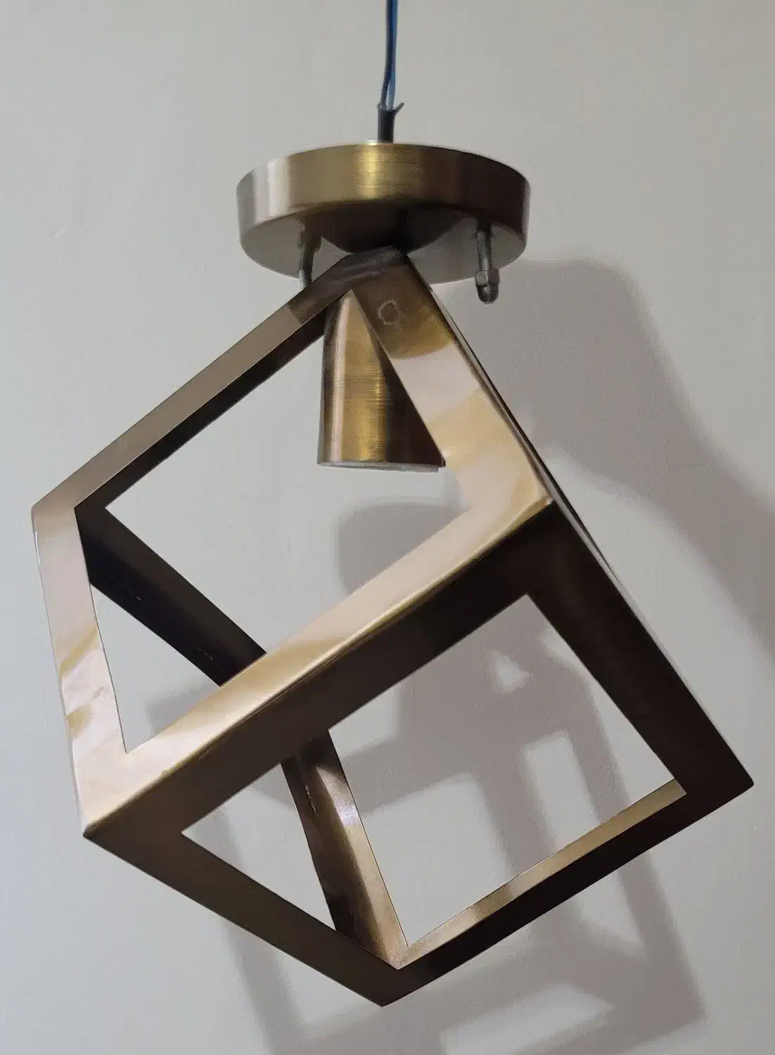 دیوار کوب|لوستر و چراغ آویز|هشتگرد, فاز ۷ مهستان|دیوار