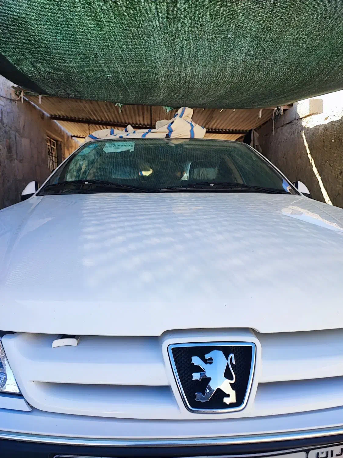 پژو پارس مدل 1402|خودرو سواری و وانت|سراوان, |دیوار