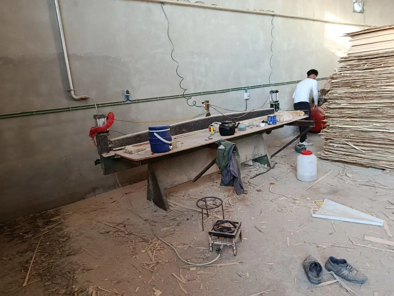 درزکن دورکن|ماشینآلات صنعتی|اهر, |دیوار