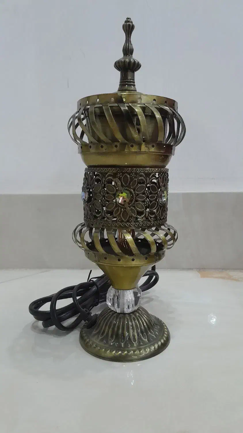 بلوری و  شیشه|لوستر و چراغ آویز|اسلام‌شهر, شهرک قائمیه|دیوار