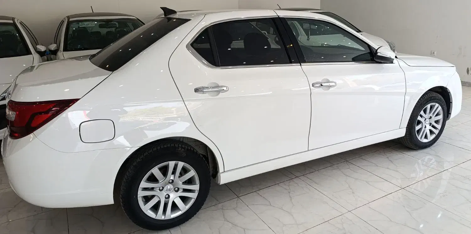 دنا پلاس شش دنده بارینگ فول|خودرو سواری و وانت|اصفهان, فرح آباد|دیوار