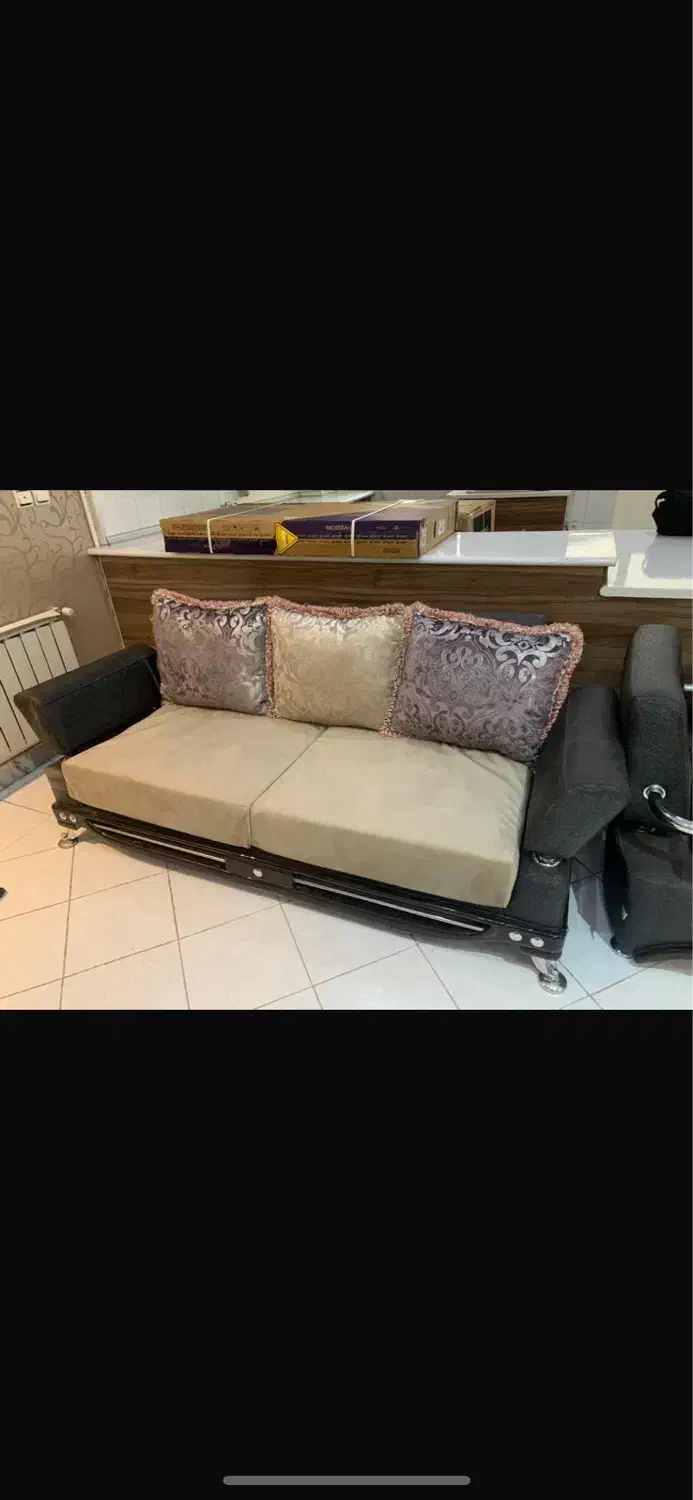 مبل ۷ نفره|مبلمان خانگی و میز عسلی|تهران, سازمان برنامه جنوبی|دیوار