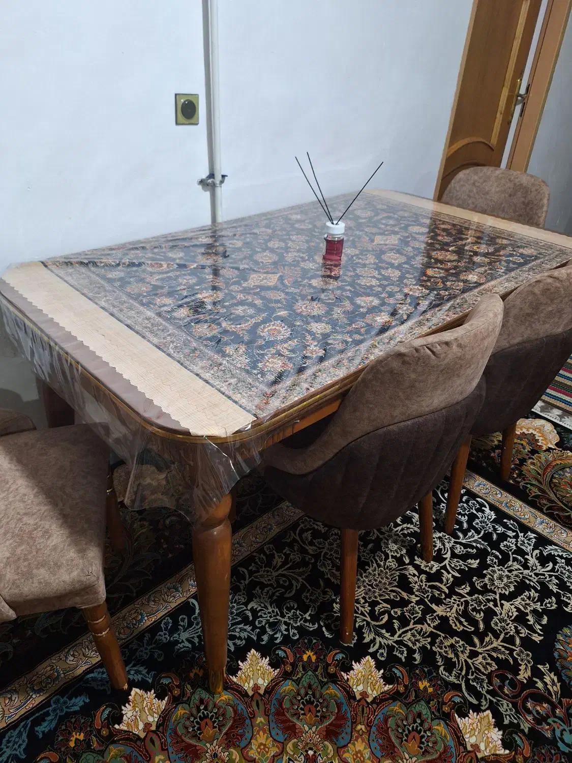 رومیزی ۶نفره مخملی|پرده، رانر، رومیزی|نورآباد ممسنی, |دیوار