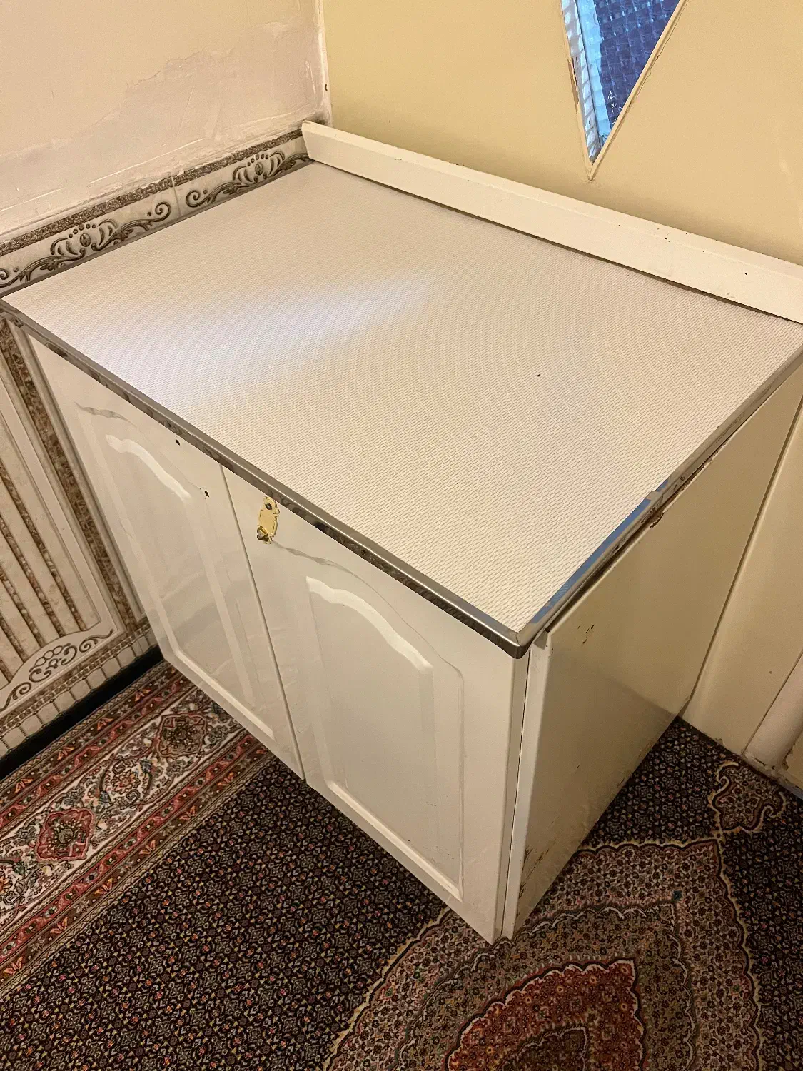 کابینت کارکرده|مصالح و تجهیزات ساختمان|تبریز, |دیوار