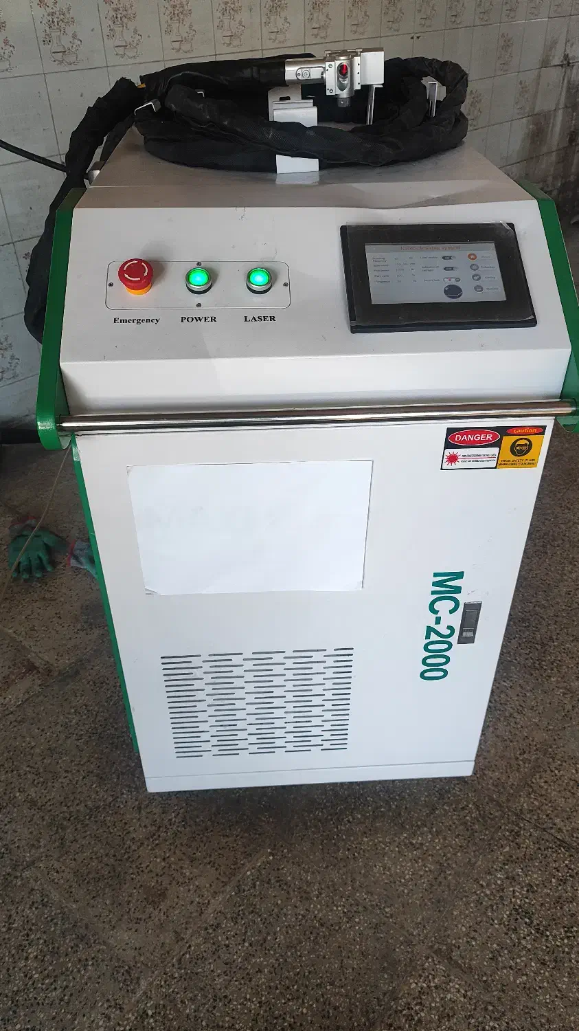 دستگاه تمیز کننده لیزری وارداتی سفارشی سازی شده|ماشینآلات صنعتی|بوکان, |دیوار